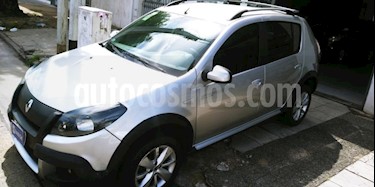 foto Renault Sandero 1.6 GT Line usado (2014) color Gris Claro precio $250.000