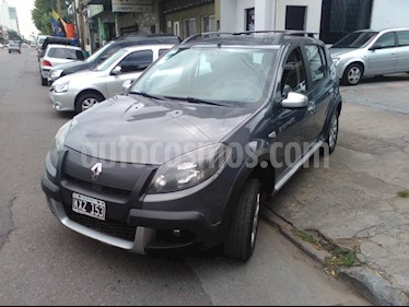 foto Renault Sandero 1.6 GT Line usado (2012) color Gris Oscuro precio $262.000