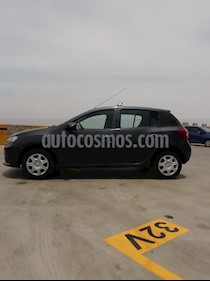 foto Renault Sandero 1.6L Expression usado (2017) color Gris precio $34.500.000
