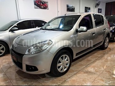 foto Renault Sandero 1.6 Expression usado (2013) color Gris Claro precio $429.000
