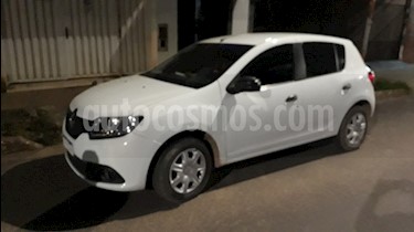Renault Sandero 1.6 Authentique Pack I usado (2017) color Blanco Glaciar precio $550.000