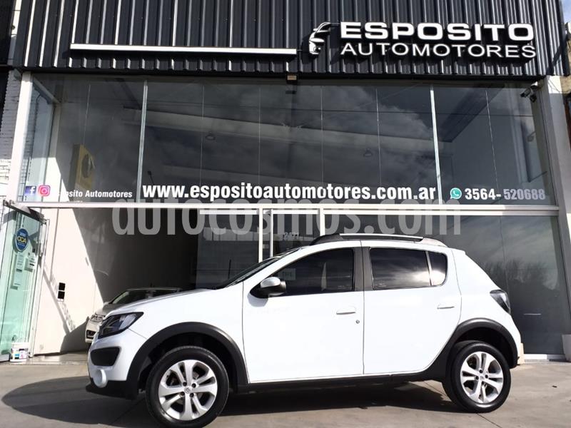 foto Renault Sandero 1.6 Dynamique usado (2015) color Blanco precio $725.000