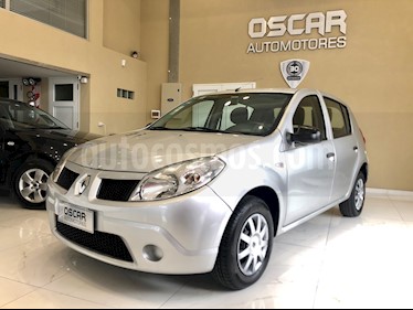 foto Renault Sandero 1.6 Pack usado (2011) color Gris Estrella precio $299.000