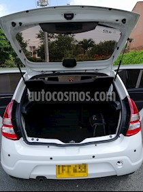 foto Renault Sandero 1.6 Expression Mec 5P usado (2016) color Blanco precio $26.000.000