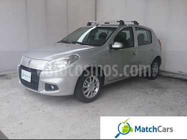 foto Renault Sandero Dynamique usado (2016) color Plata precio $25.200.000