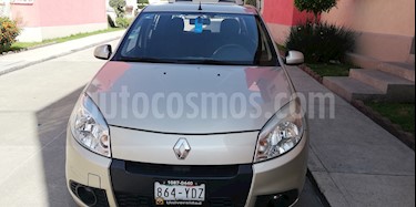 foto Renault Sandero Dynamique usado (2012) color Bronce precio $95,000