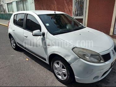 Renault Sandero Dynamique usado (2011) color Blanco precio $70,000