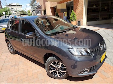 foto Renault Sandero Exclusive Aut usado (2018) color Gris precio $41.000.000