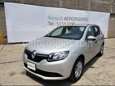 Foto venta Auto usado Renault Sandero Expression Aut (2017) color Plata precio $164,000
