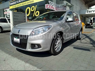 foto Renault Sandero 5p Dynamique L4/1.6 Aut MediaNav usado (2015) color Plata precio $145,000