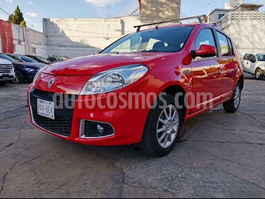 foto Renault Sandero 5p Dynamique L4/1.6 Man usado (2015) color Rojo precio $120,000