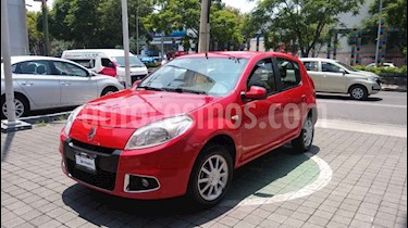 foto Renault Sandero Dynamique Aut usado (2015) color Rojo precio $145,000
