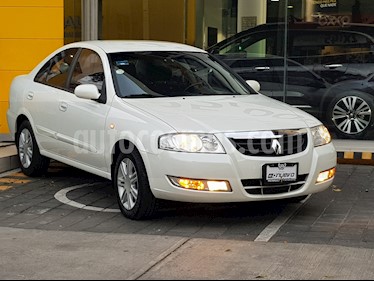 Foto venta Auto Seminuevo Renault Scala Dynamique Aut (2013) color Blanco Diamante precio $115,000