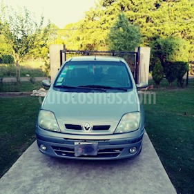 Foto venta Auto usado Renault Scenic 1.6 RT Plus (2006) color Gris precio $150.000