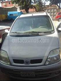 Renault Scenic Auto. 2.0 usado (2002) color Gris precio u$s800