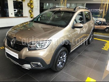 foto Renault Stepway 1.6 Intens CVT nuevo color Blanco precio $1.199.300