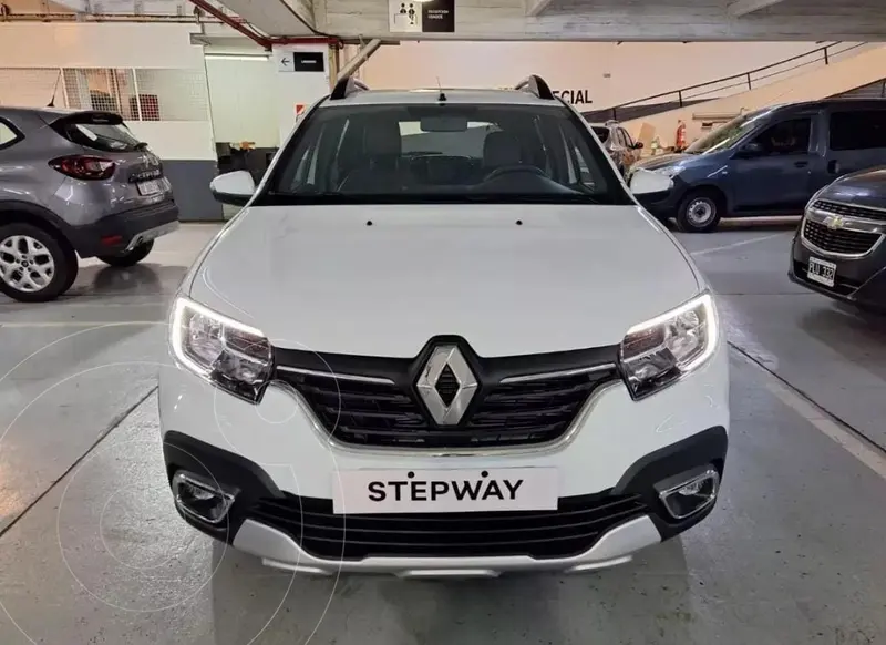 Foto Renault Stepway 1.6 Intens CVT nuevo color Blanco Glaciar financiado en cuotas(anticipo $5.410.000 cuotas desde $288.575)