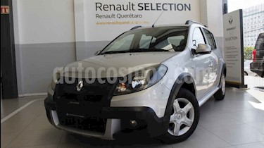 foto Renault Stepway Dynamique usado (2013) color Gris precio $105,000