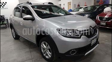 Foto venta Auto usado Renault Stepway Dynamique (2017) color Plata precio $169,000