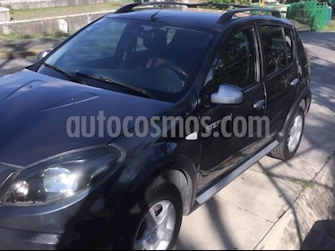 Foto Renault Stepway Dynamique usado (2013) color Gris Estrella precio $85,000