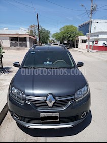 foto Renault Stepway Dynamique usado (2018) color Gris precio $200,000