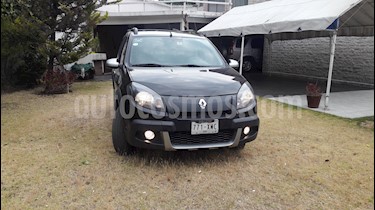 foto Renault Stepway Dynamique usado (2012) color Negro Nacarado precio $114,000
