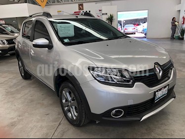 foto Renault Stepway Zen usado (2018) color Plata precio $179,000