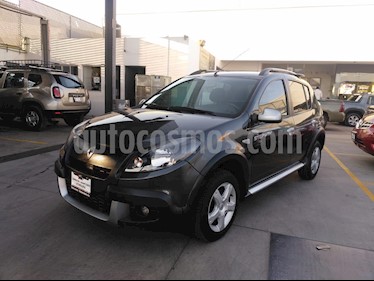 Renault Stepway Dynamique usado (2014) color Gris Cometa precio $125,000