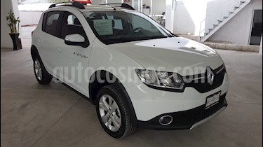 foto Renault Stepway Zen usado (2018) color Blanco precio $229,300