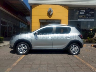 foto Renault Stepway Zen usado (2018) color Plata precio $190,000