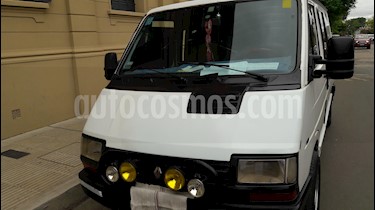 foto Renault Trafic Ta13 Furgón Larga Diesel usado (1994) color Blanco precio $190.000