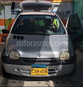 foto Renault Twingo Autentique usado (2008) color Plata precio $12.000.000