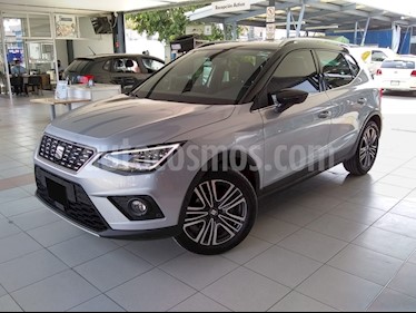 foto SEAT Arona Xcellence usado (2020) color Plata precio $339,000