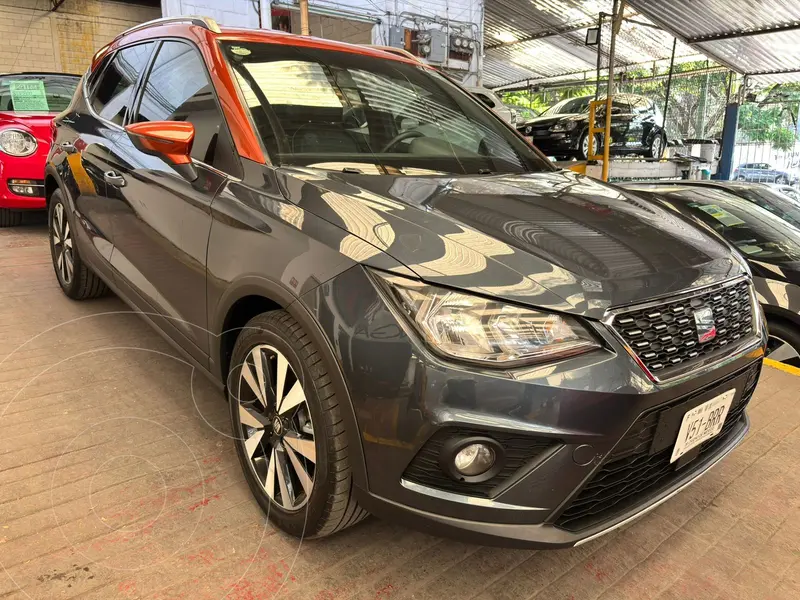 SEAT Arona Style usado (2020) color Gris precio $310,000