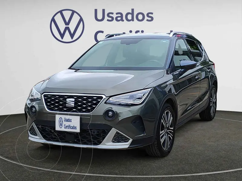 Foto SEAT Arona Xperience usado (2024) color Verde financiado en mensualidades(enganche $99,708 mensualidades desde $7,628)
