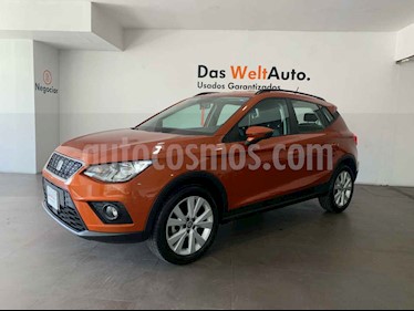 Foto SEAT Arona Style usado (2018) color Naranja precio $279,000