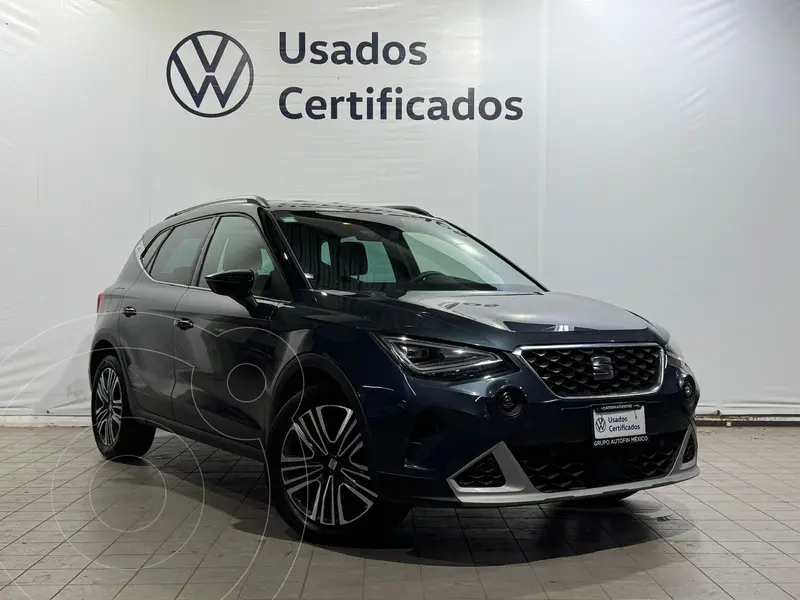 Foto SEAT Arona Xperience usado (2024) color Gris financiado en mensualidades(enganche $99,190 mensualidades desde $9,043)
