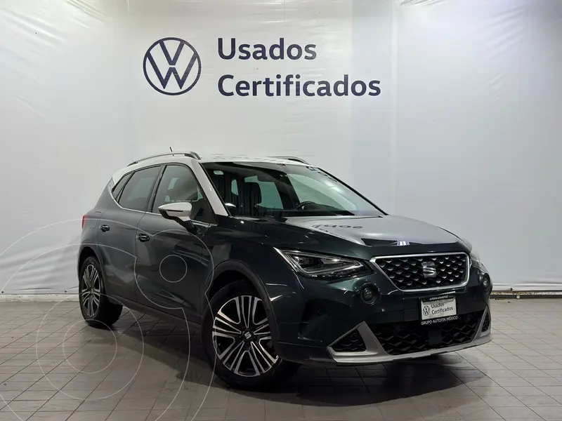 Foto SEAT Arona Xperience usado (2022) color Gris financiado en mensualidades(enganche $81,478 mensualidades desde $7,429)