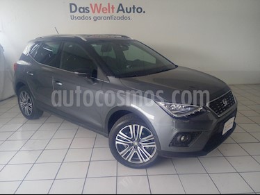 foto SEAT Arona Xcellence usado (2018) color Gris Pirineos precio $299,900