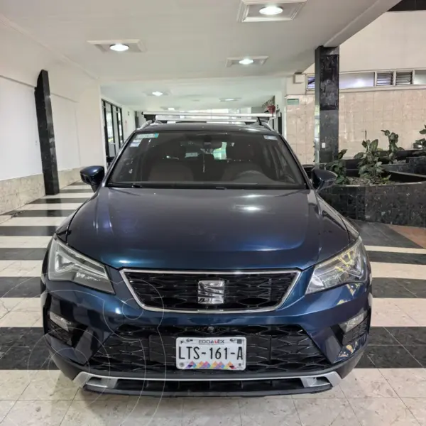 Foto SEAT Ateca Xcellence usado (2018) color Azul Marino precio $250,000