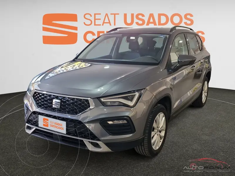 Foto SEAT Ateca Style usado (2024) color Gris financiado en mensualidades(enganche $116,058 mensualidades desde $10,167)