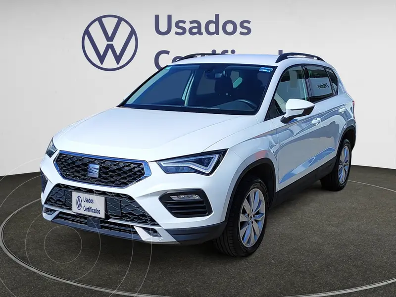 Foto SEAT Ateca Style usado (2024) color Blanco financiado en mensualidades(enganche $113,333 mensualidades desde $8,158)