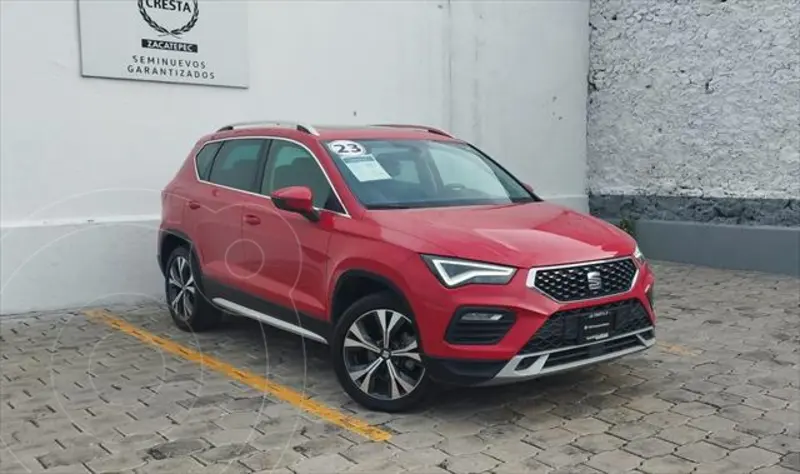 Foto SEAT Ateca Xperience usado (2023) color Rojo precio $544,900