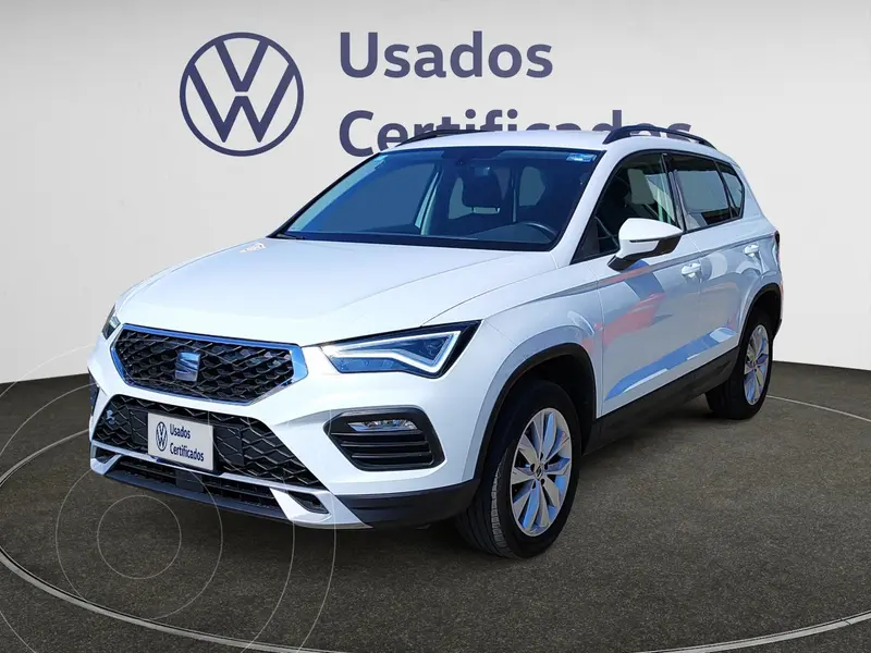 Foto SEAT Ateca Style usado (2024) color Blanco financiado en mensualidades(enganche $113,333 mensualidades desde $8,158)