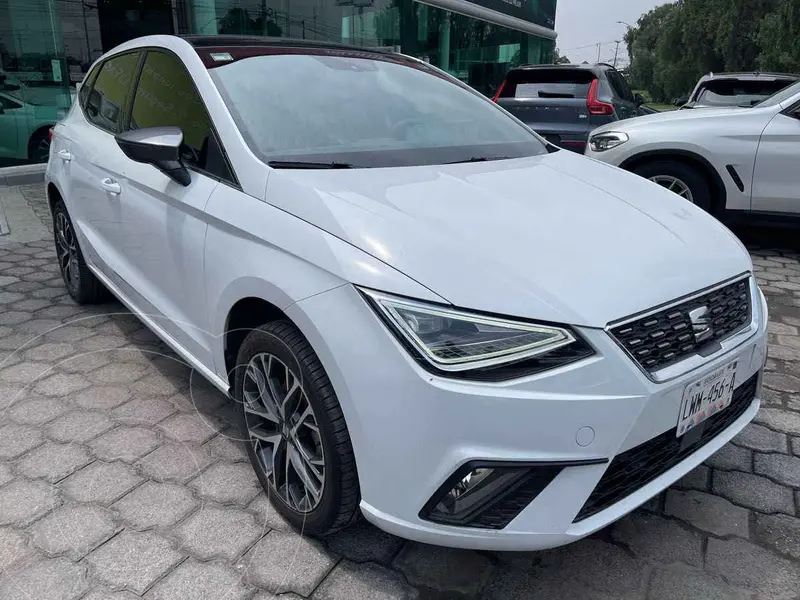 Foto SEAT Ibiza 1.6L Xcellence Tiptronic usado (2023) color Blanco financiado en mensualidades(enganche $88,688 mensualidades desde $7,488)