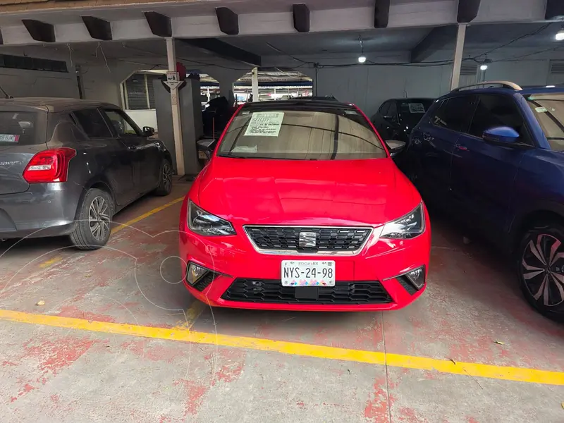 Foto SEAT Ibiza 1.6L Xcellence usado (2021) color Rojo precio $273,999