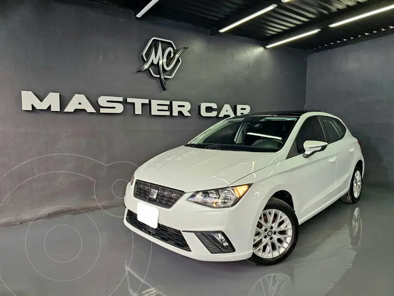 Foto SEAT Ibiza 1.6L Style usado (2021) color Blanco precio $274,000