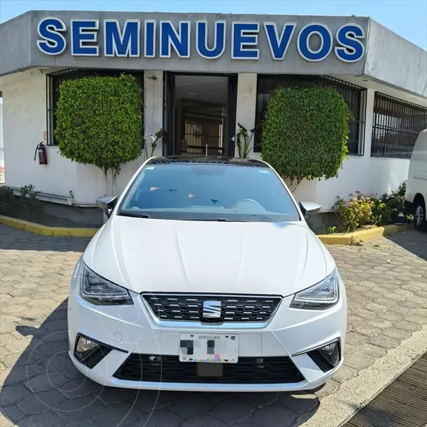 Foto SEAT Ibiza 1.6L Xcellence usado (2024) color Blanco precio $339,000