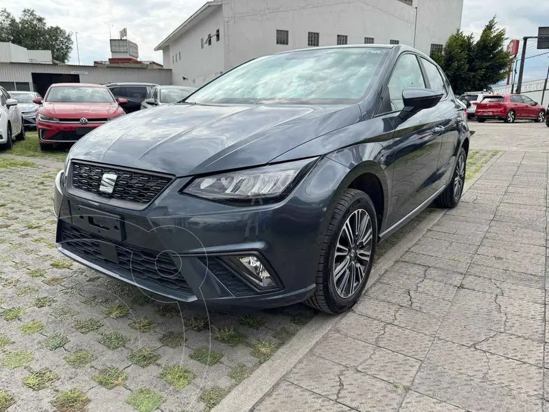 Foto SEAT Ibiza 1.6L Style Tiptronic usado (2024) color Gris precio $335,000