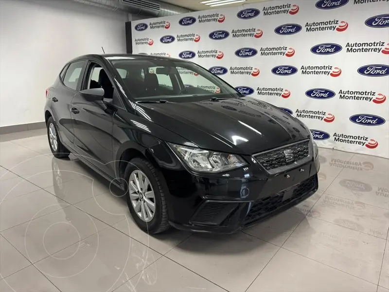 Foto SEAT Ibiza Reference 1.6L Tiptronic Paq. de Seguridad usado (2020) color Negro precio $229,000